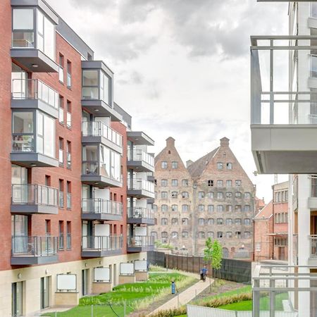 Dom & House - Apartments Nowa Motlawa Gdańsk Exteriör bild